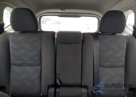 2016 Nissan Rogue S z USA, uszkodzony, nr VIN KNMAT2MV5GP653762